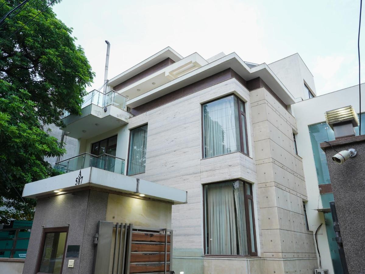 Lime Tree Hotel Sushant Lok Gurgaon Sector 29 Next To Iffco Chowk Metro מראה חיצוני תמונה